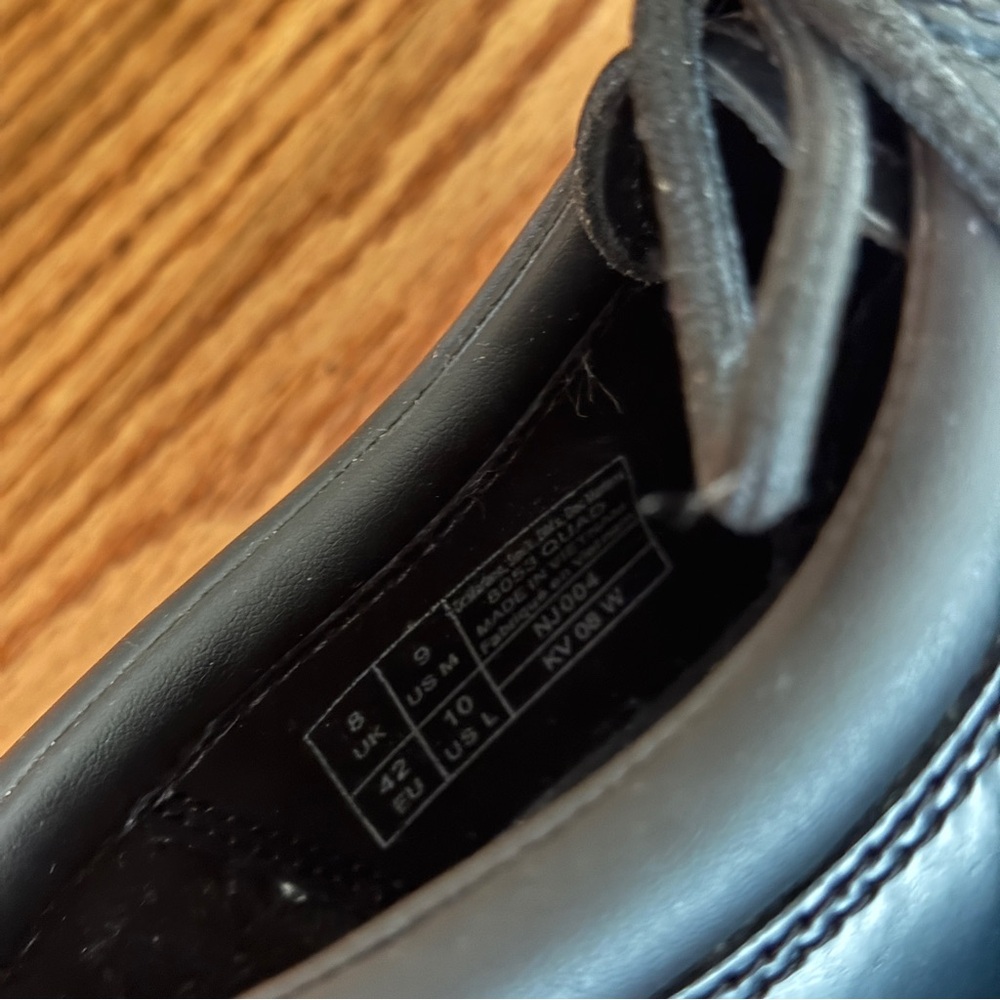 8053 Leather Platform Casual Shoes - Women’s Size 10 (Like New/Rarely Worn) - Picture 5 of 12